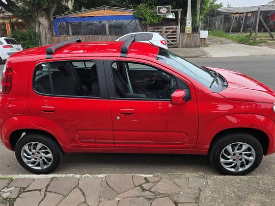FIAT UNO 1.0 EVO VIVACE 8V FLEX 4P MANUAL FIAT UNO 1.0 EVO VIVACE 8V FLEX 4P MANUAL